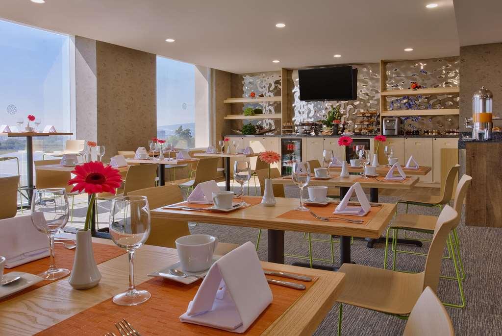 Galeria Plaza Irapuato Hotel ร้านอาหาร รูปภาพ