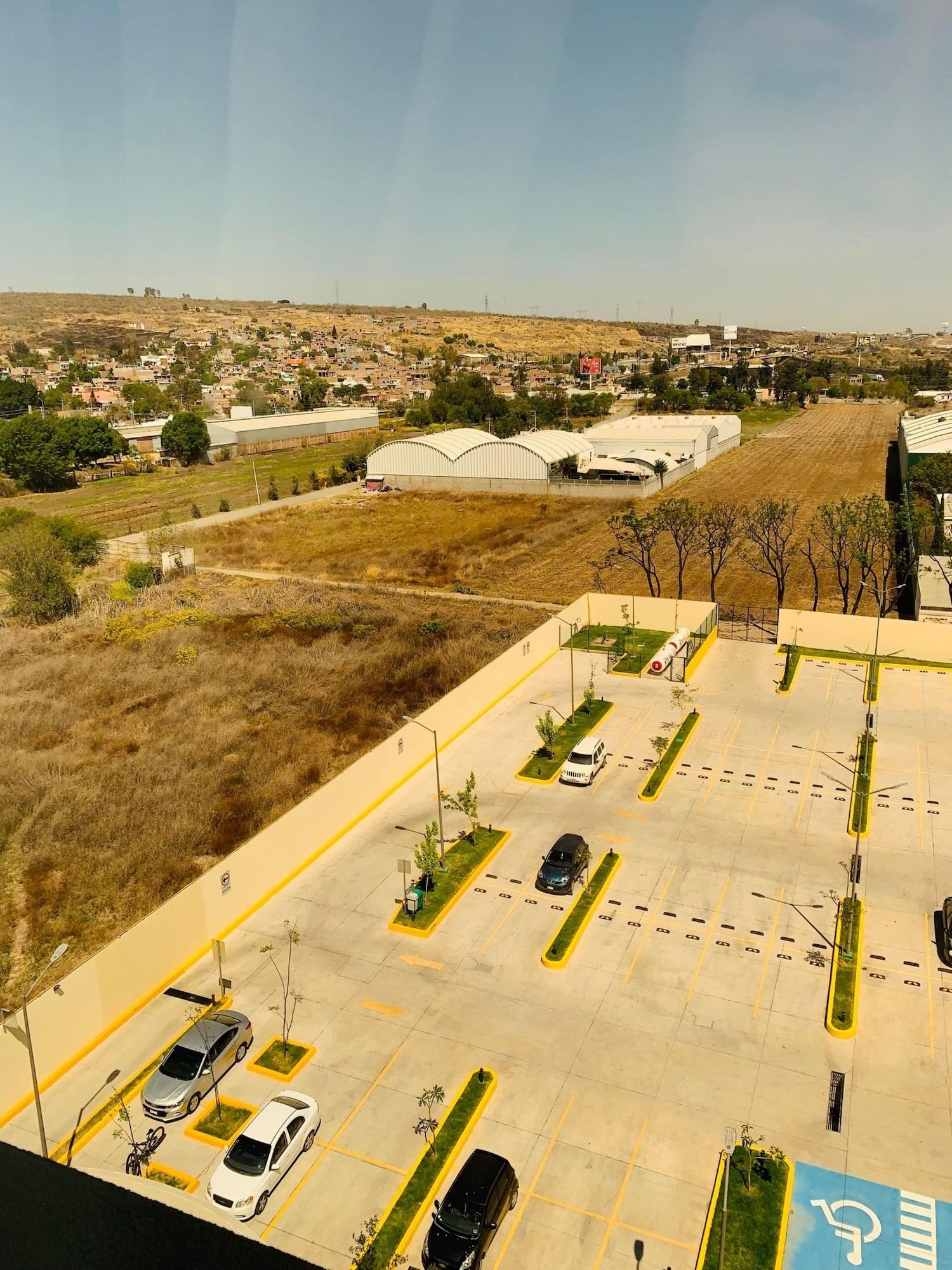 Galeria Plaza Irapuato Hotel ภายนอก รูปภาพ