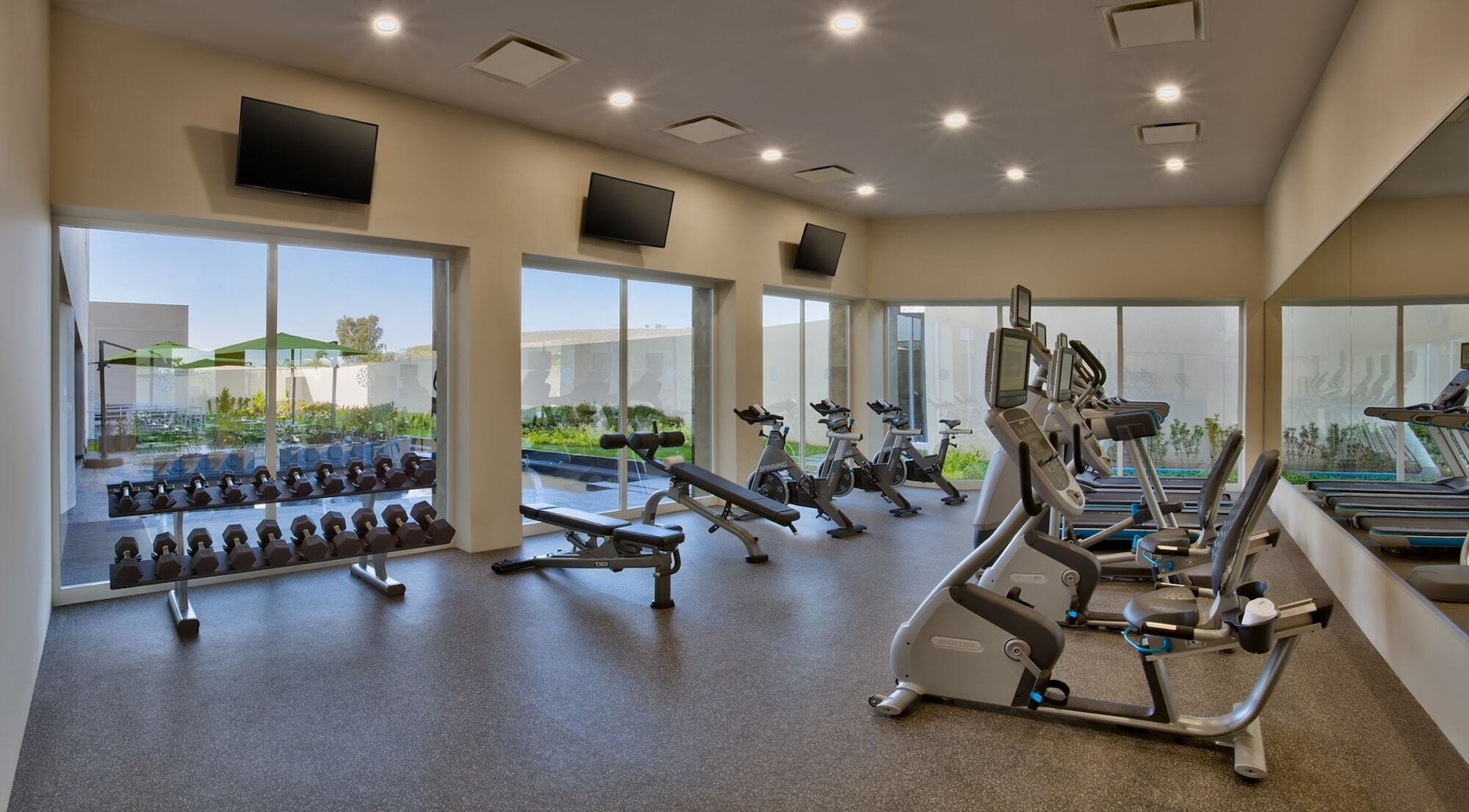 Galeria Plaza Irapuato Hotel ภายนอก รูปภาพ